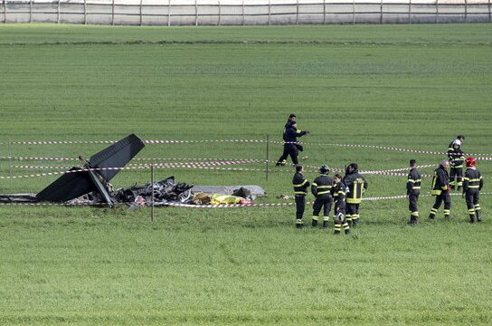 Pjesë e misionit stërvitor përplasen dy avionë ushtarakë në Romë