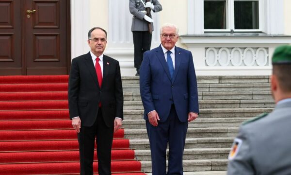 Begaj takohet me homologun gjerman temë edhe Procesi i Berlinit