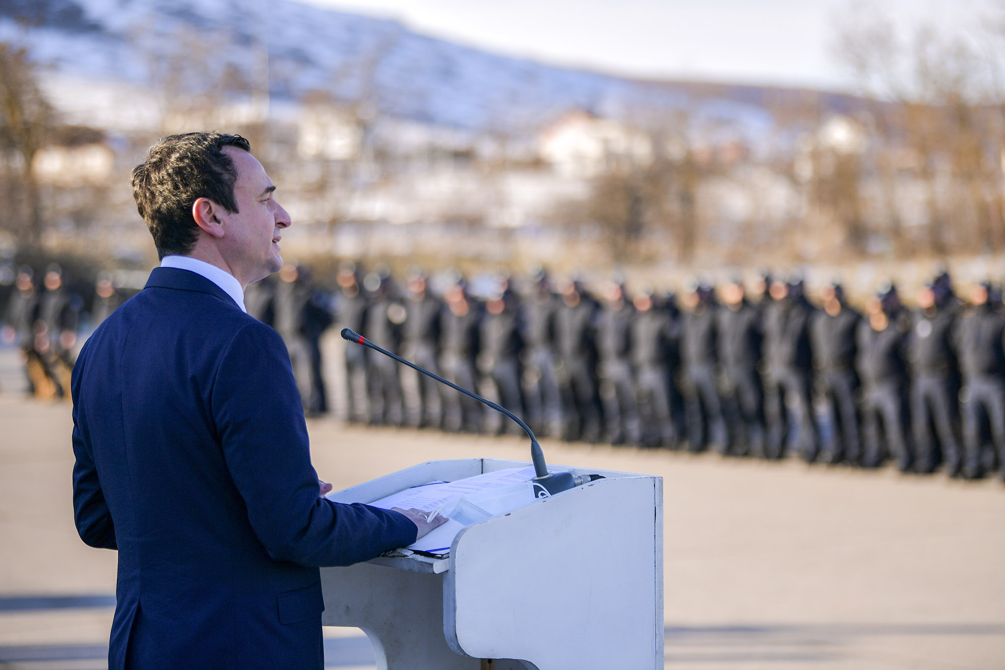 Kur budallallëku vërshon jashtë çantës - Gazeta Express